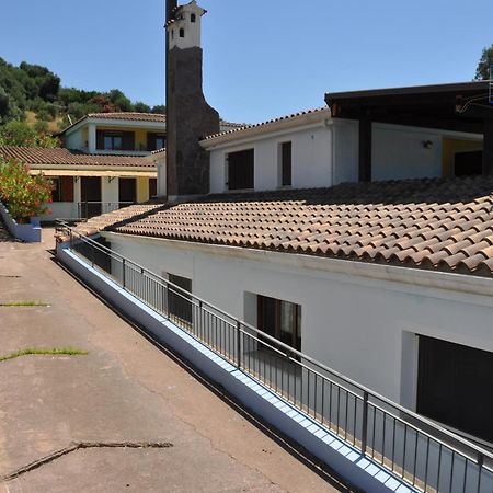 La Corte Degli Ulivi Кардеду Экстерьер фото